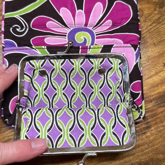 Vera Bradley Purple Punch Compact Taxi Wallet and Matching Coin Purse - Picture 9 of 9